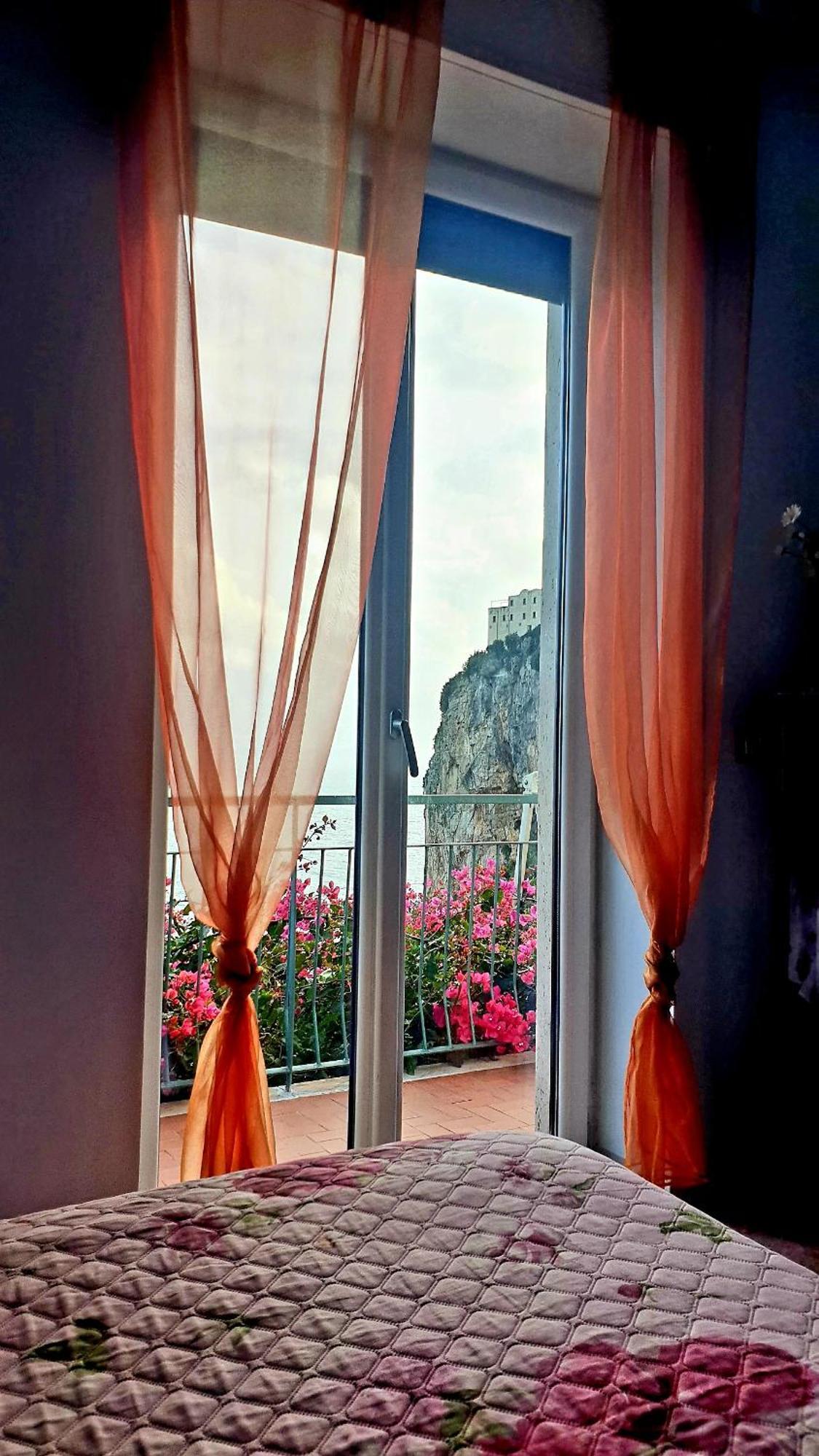 Villa Grace Amalfi Seaview Ngoại thất bức ảnh